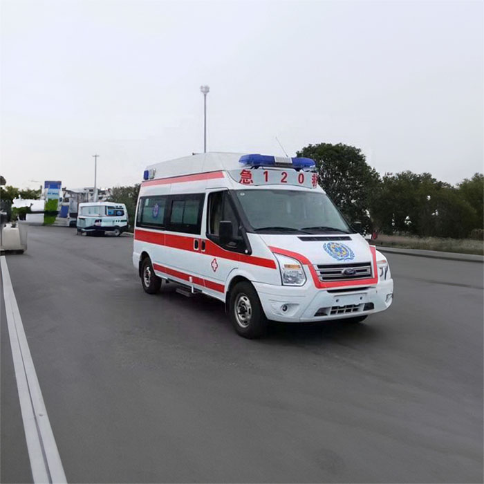 青海省第四人民医院(青海省传染病医院)租用私人救护车到宁夏吴忠救护车出租服务 长途转运服务多少钱