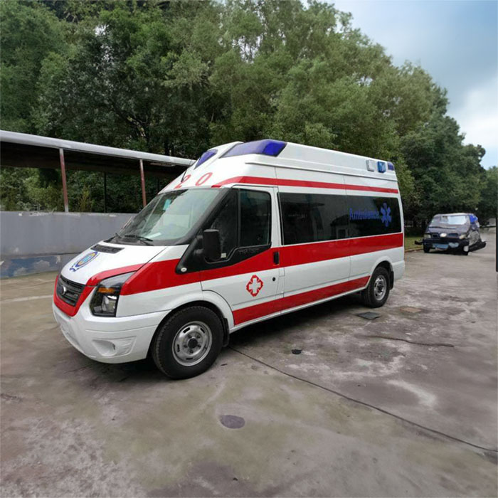 青海省第三人民医院租救护车护送到新疆和田叫一次救护车多少钱出租