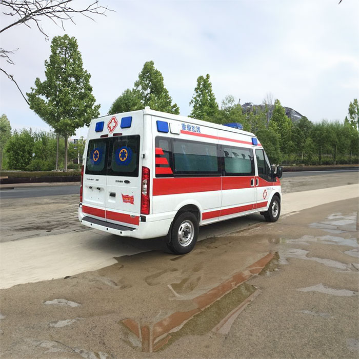 西宁仁爱妇科医院租私人救护车转院到四川德阳救护车辆出租价格多少