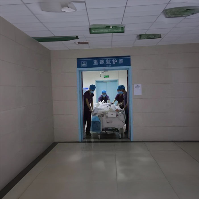 青海红十字医院私人救护车出租到江苏宿迁救护车出租收费多少