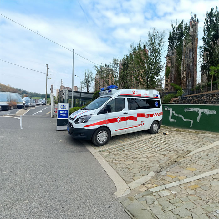 中国人民医院第四医院120私人救护车租赁到天津哪里有长短途救护车出租