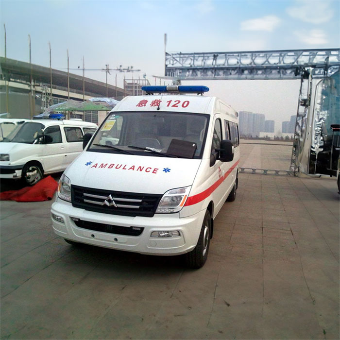 青海省藏医院租赁私人救护车到吉林四平跨省救护车出租哪里的好