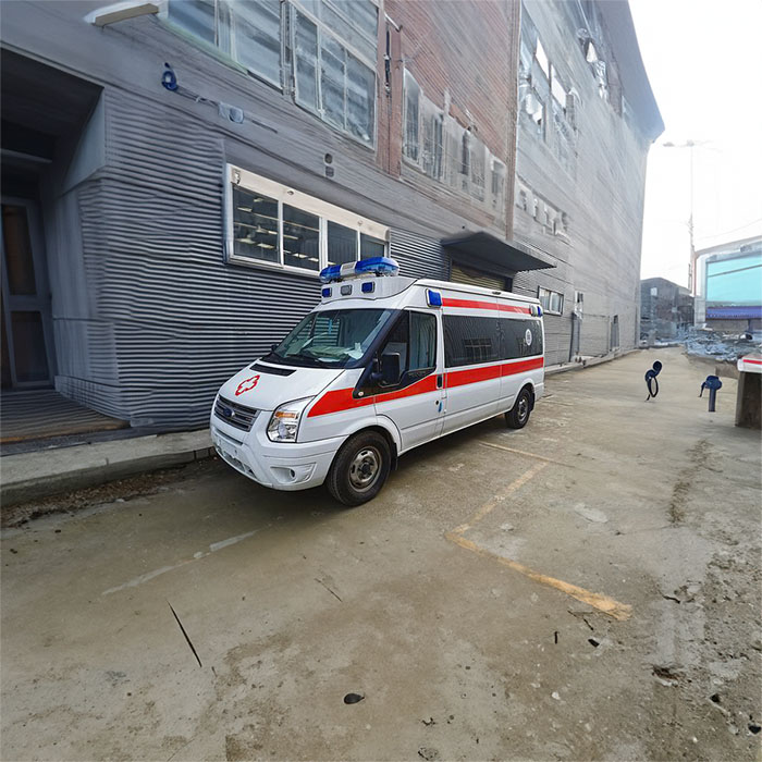 西宁市城中区民济中西医诊所租赁正规救护车到云南普洱长途救护车出租哪里找