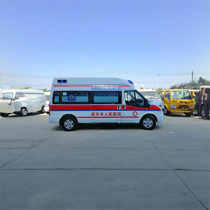 西宁市生殖保健院租赁私人救护车到内蒙古兴安盟救护车哪个便宜