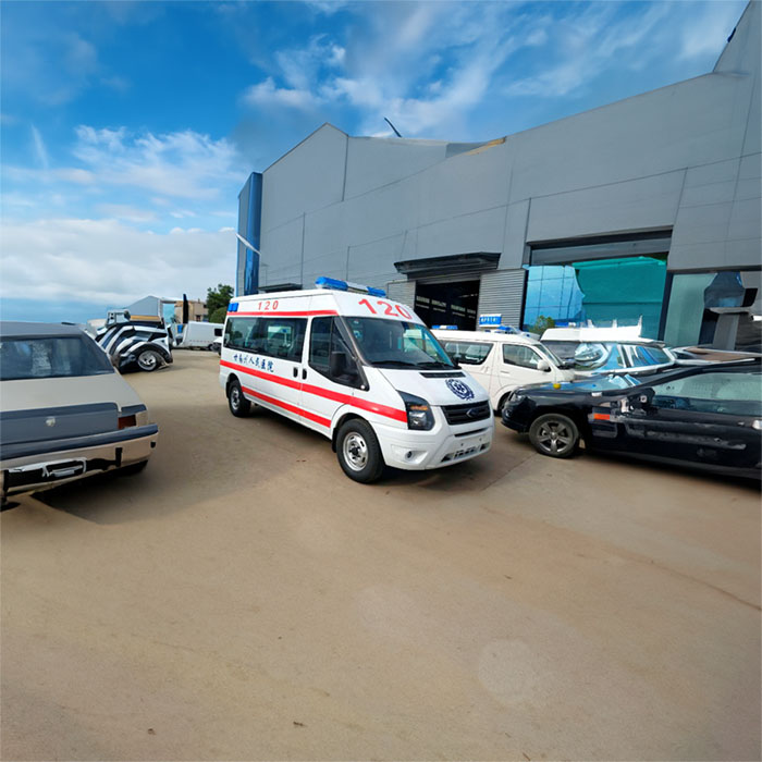 青海省第三人民医院租私家救护车转院到黑龙江黑河专业救护车出租电话多少