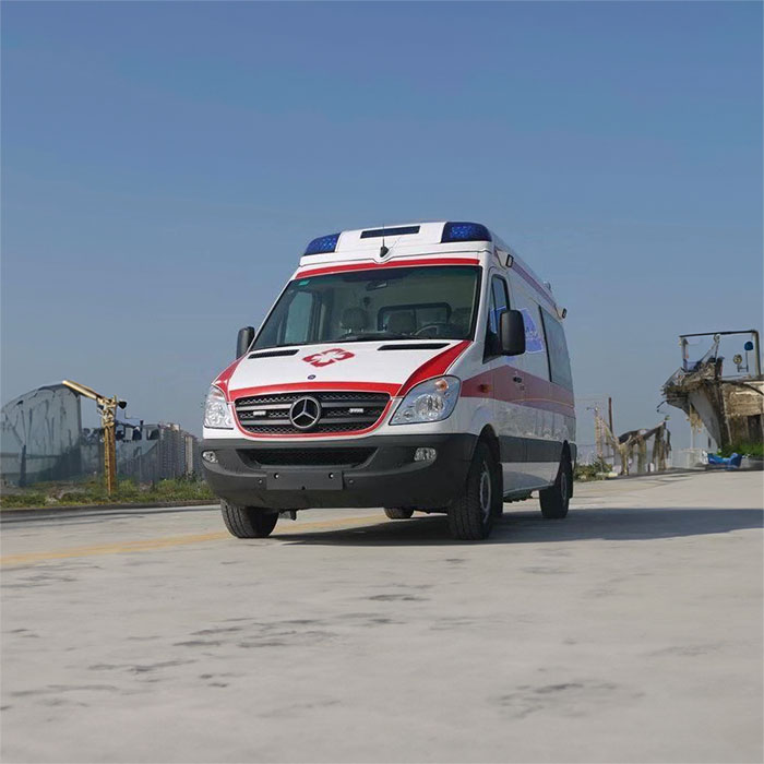 西宁市城北区中医院租赁私人救护车转运到内蒙古呼和浩特包救护车跨省多少钱出租