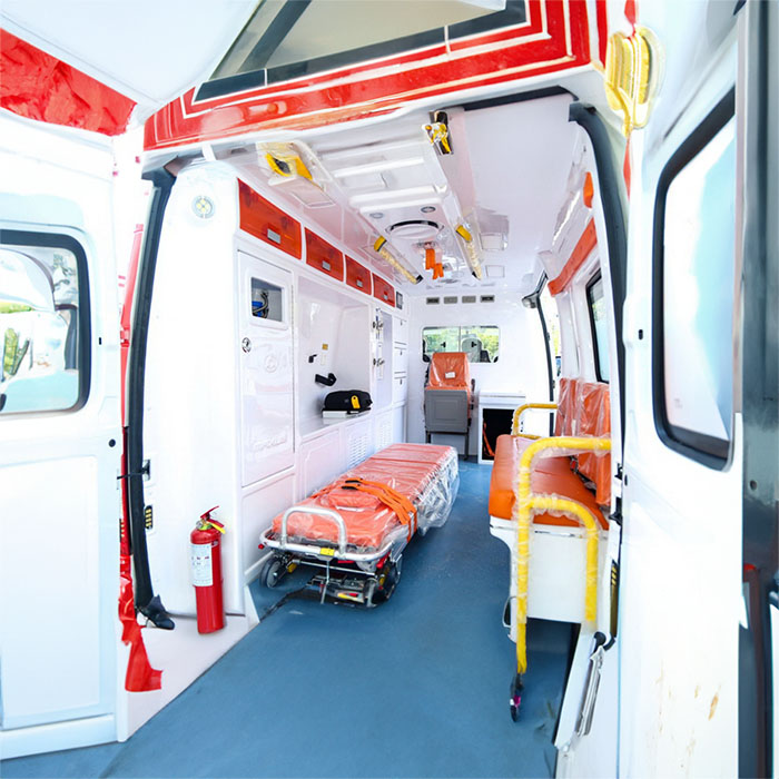 湟中区妇幼保健计划生育服务中心租赁私家救护车转院到江西鹰潭哪里有救护车出租 多少钱