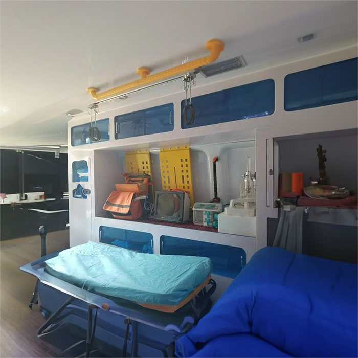 西宁昆仑医院租私人急救车到广东河源长途救护车出租哪个品牌好