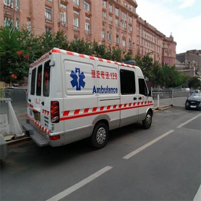 西宁市城东区互助中路社区卫生院租私人救护车转院到甘肃张掖救护车出租费用多少