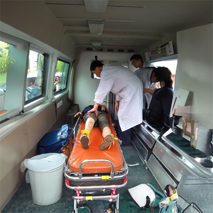 西宁市湟中区人民医院租私人救护车转院到湖北宜昌出租救护车哪里好