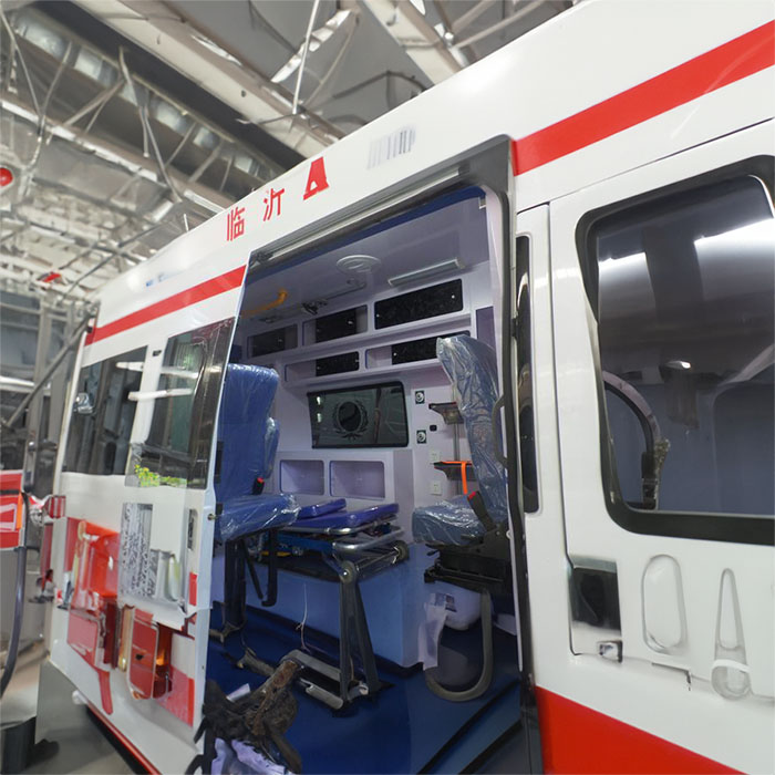 青海大学附属医院租赁私人救护车转运到云南西双版纳出租救护车出院转院怎么样