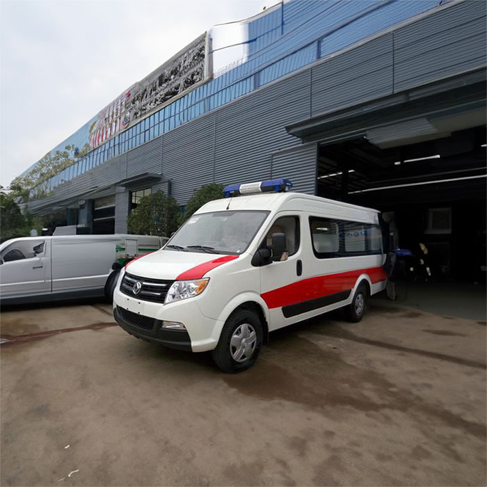 青海西宁海峡妇儿医院租私家救护车转院到湖北鄂州救护车出租长途转院多少钱