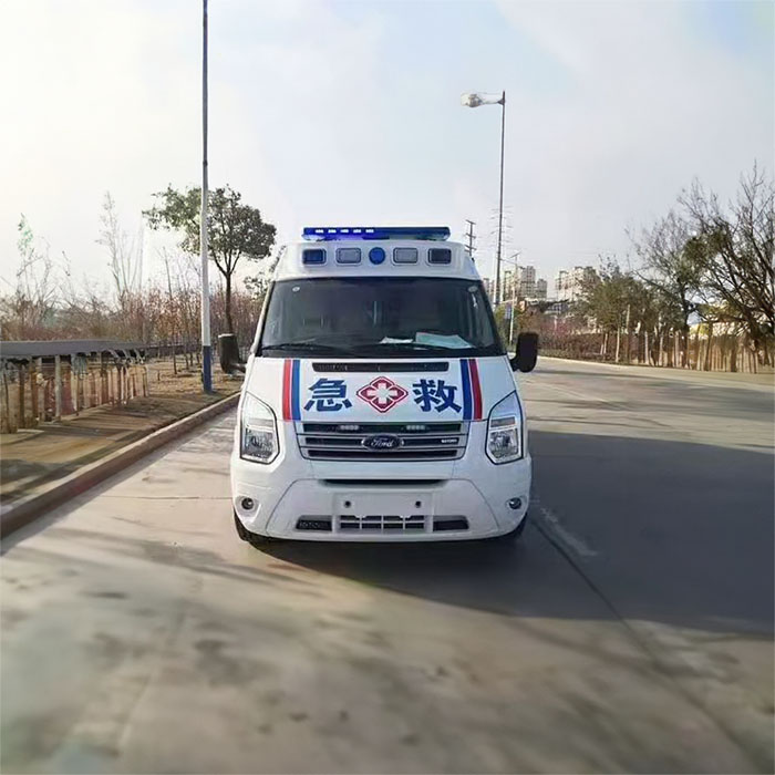 青海西宁第三人民医院租救护车护送到吉林白山跨省救护车出租有哪些公司