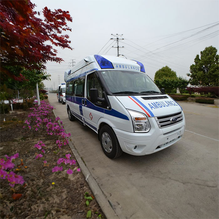 青海省人民医院预约私人救护车租赁到江苏宿迁救护车出租租车多少钱