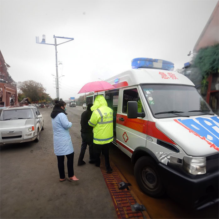 青海省第三人民医院租私人急救车到江苏扬州救护车出租需要多少钱