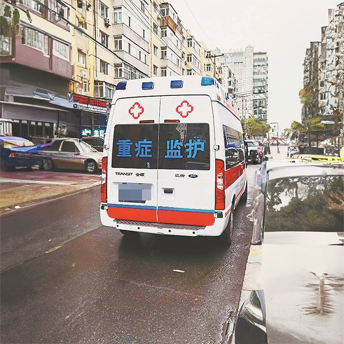 西宁城西区文景街西社区卫生院租私人救护车到海西宁江黎族自治县哪里有长途救护车出租公司