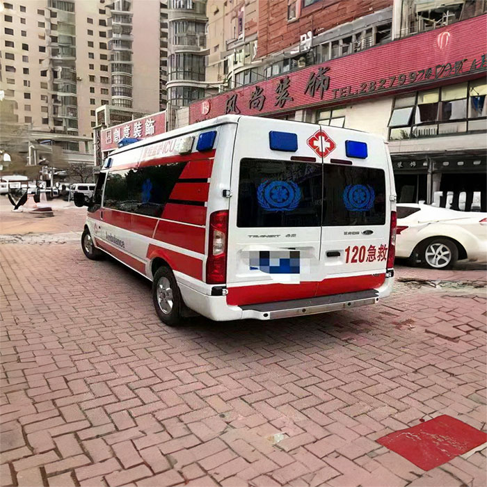 西宁市第二人民医院租赁私家救护车转院到河南开封救护车出租电话哪里有