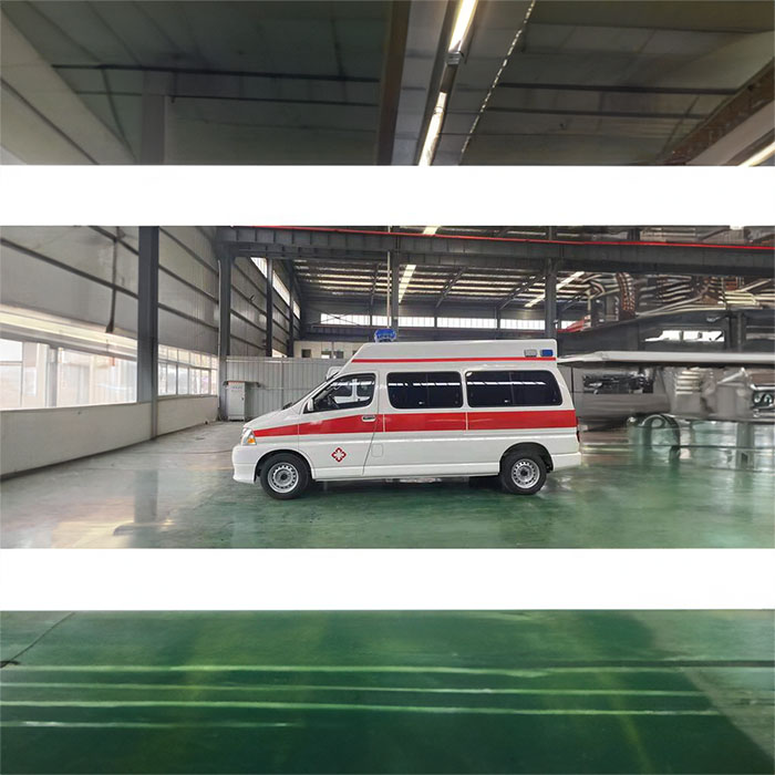 西宁市城中区人民街社区卫生院租赁私人救护车到西藏拉萨救护车出租收费多少