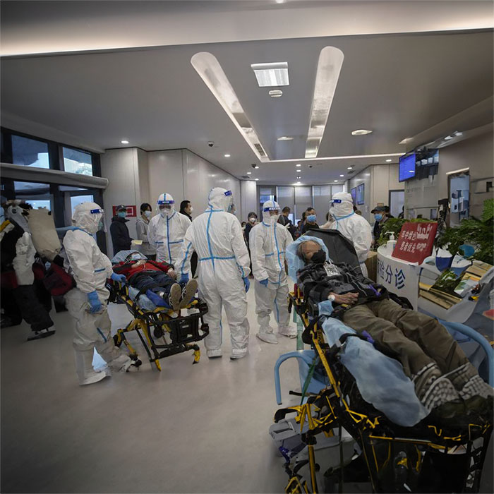 青海西宁市私人救护车运送病人电话 2023已更新(今日价格)