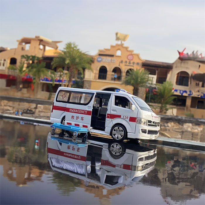 西宁市城东区七一社区卫生服务站租救护车护送到贵州黔南跨省救护车出租电话哪里有