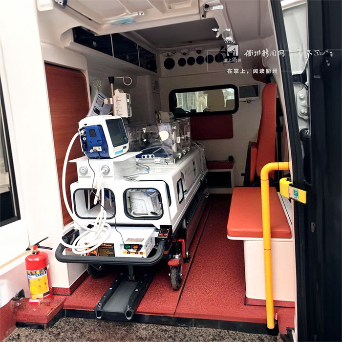 青海红十字医院青海省监狱管理局中心医院预约私人救护车转运到四川泸州哪里120救护车出租