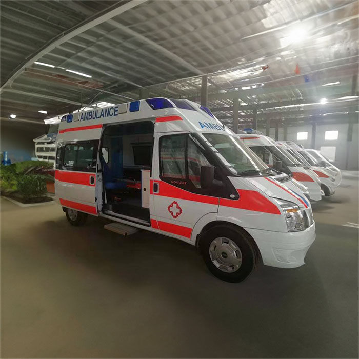 西宁市城西区万平门诊部租赁私人救护车到山东聊城救护车在哪里出租