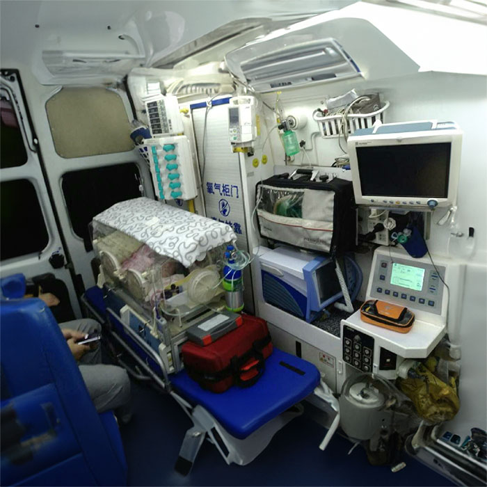 青海红十字医院青海省监狱管理局中心医院租赁私家救护车转院到四川雅安私人救护车出租一般多少钱