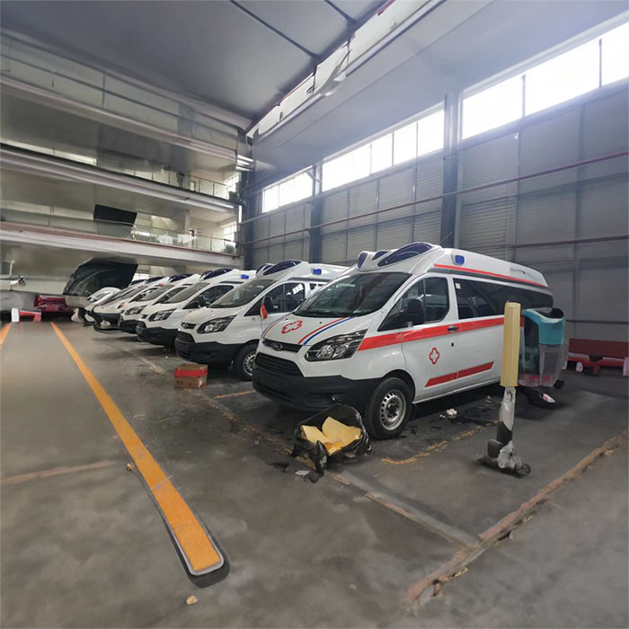 青海省妇女儿童医院租私家救护车转院到内蒙古乌海救护车出租的价格是多少