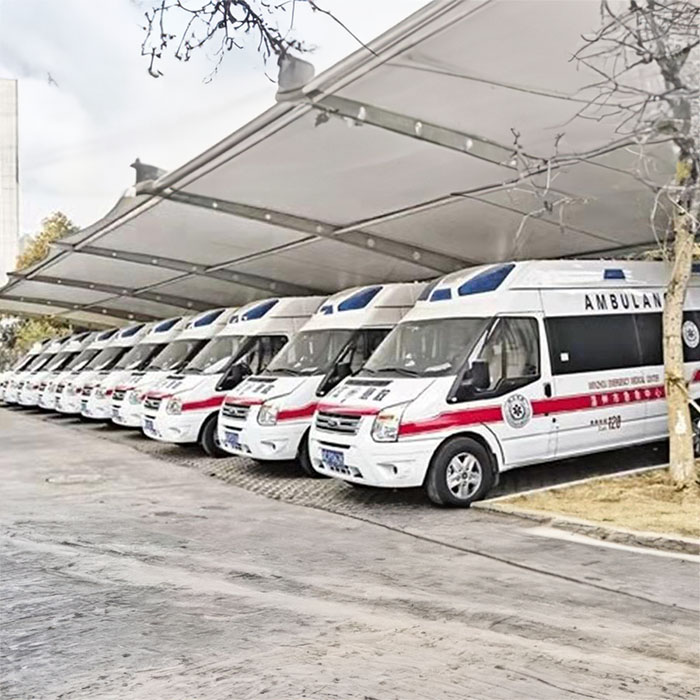 西宁市城中区人民街社区卫生院租用私人救护车护送到海南万宁哪里有救护车出租 多少钱