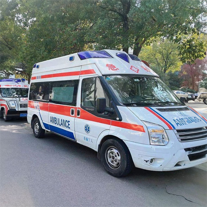 西宁康馨中西医门诊部租救护车到辽宁阜新哪里有出租救护车