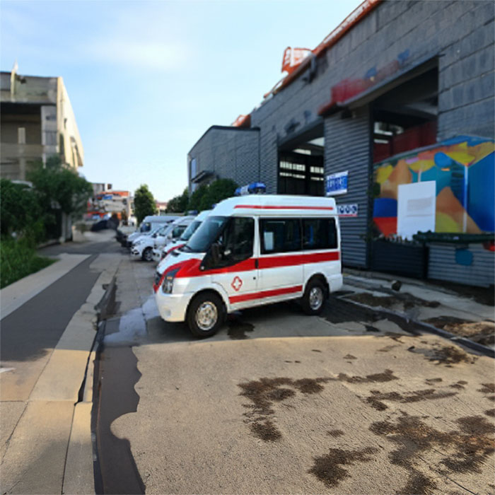 青海省人民医院预约私人救护车租赁到内蒙古呼和浩特救护车出租费用多少