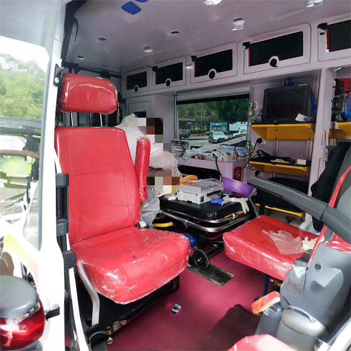 青海西宁第三人民医院租赁私家救护车到湖北荆门出租救护车多少钱