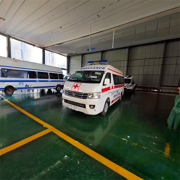 青海省心血管病专科医院租私人救护车转院到广东梅州救护车出租价格多少