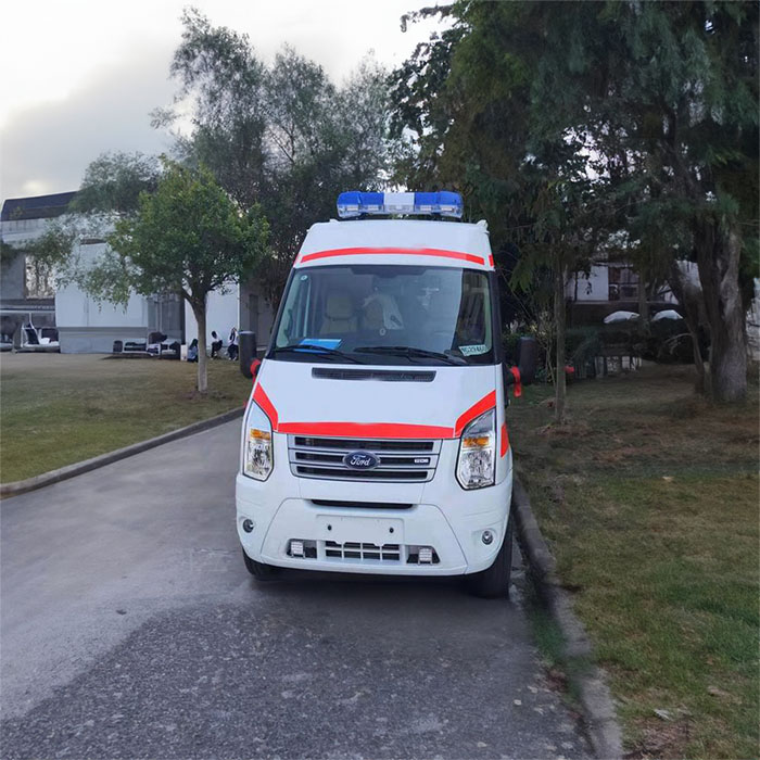 青海西宁兴华医院租私家救护车转院到安徽黄山救护车出租 多少钱