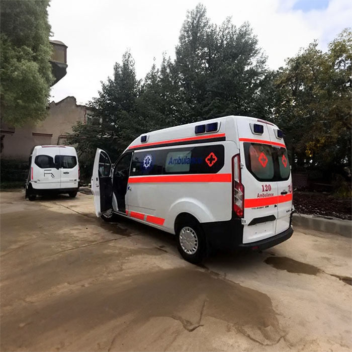 青海省西宁中医院租私人救护车转院到山西晋城哪里出租救护车