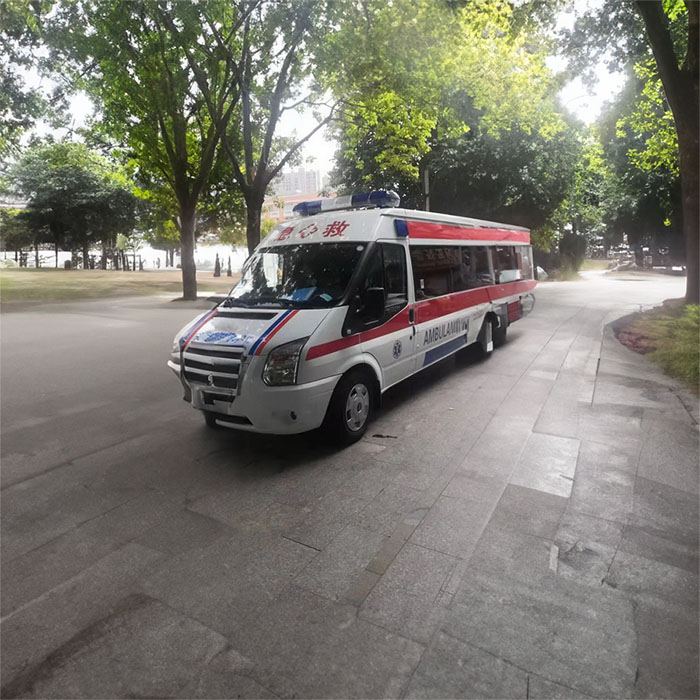 西宁市城东区佳和社区卫生服务站120私人救护车租赁到江西宜春救护车出租价格多少