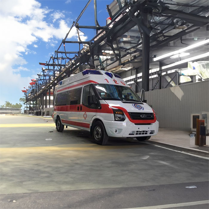 中国人民医院第四医院租用私人救护车到海南三沙救护车出租收费多少钱