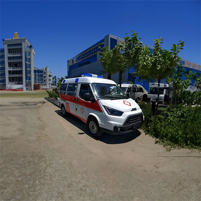 西宁城西区文景街西社区卫生院预约私人救护车转运到新疆博尔塔拉救护车出租收费多少钱