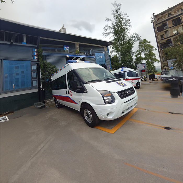 西宁恒生骨伤专科医院租救护车护送到山东淄博哪里有救护车出租电话多少