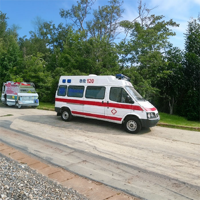 中国人民医院第四医院预约私人救护车租赁到辽宁葫芦岛哪里有长短途救护车出租