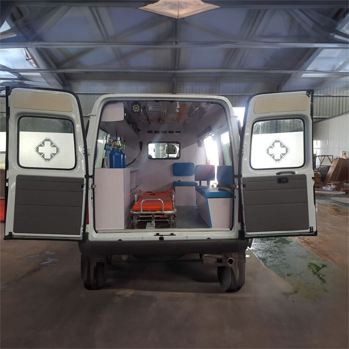 西宁市城东区乐家湾镇卫生院租赁私家救护车到四川南充长途救护车出租哪里靠谱