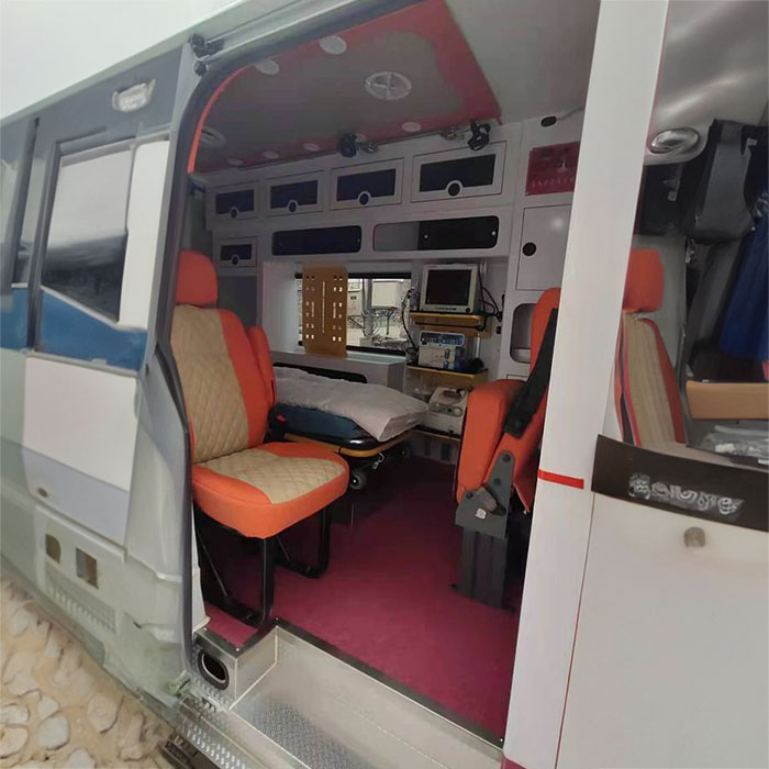 青海西宁仁济医院南川西路分诊部私人救护车租赁到江西九江出租救护车多少钱