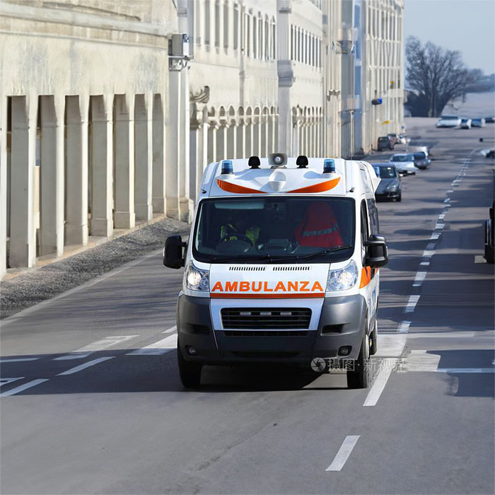 青海省人民医院预约私人救护车转运到河南郑州出租转院救护车多少钱