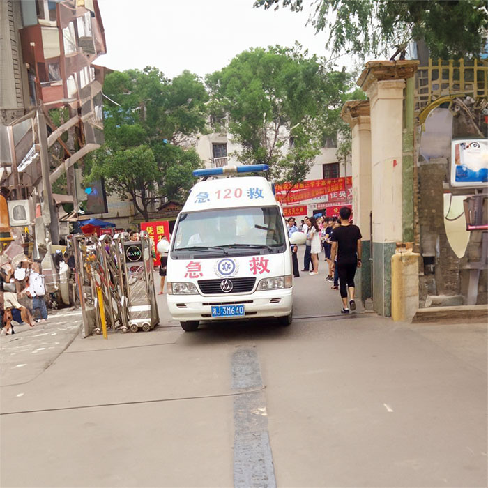 青海省西宁交通医院租120私人急救车到河南安阳救护车辆出租哪个好