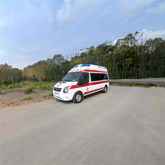 中国人民青海医院租用私人救护车到内蒙古锡林郭勒盟救护车出租车多少钱一公里