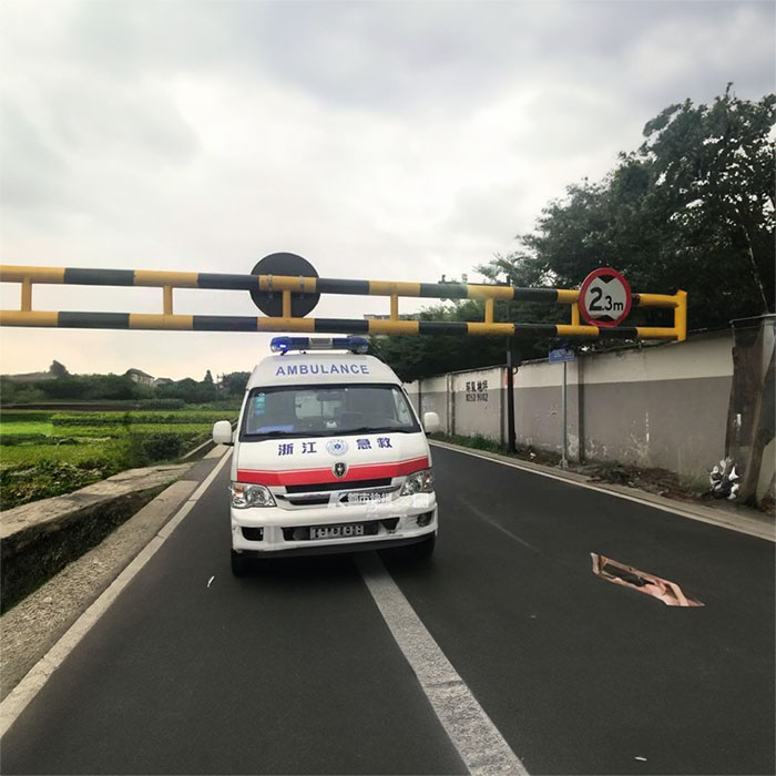 西宁城东哪里有救护车出租 2023已更新(今日价格)