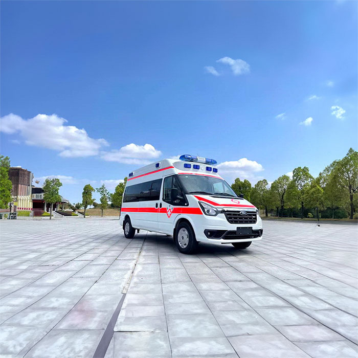 青海省妇女儿童医院预约私人救护车转运到黑龙江七台河救护车出租一次多少钱