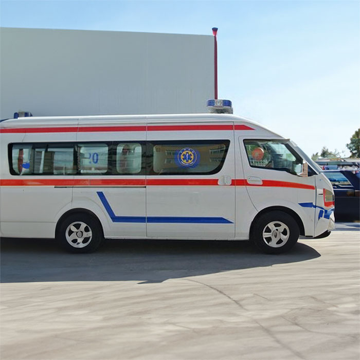 青海省藏医院租私人救护车转院到湖北宜昌长途救护车出租哪个品牌好