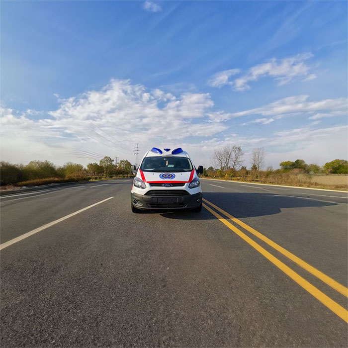 青海红十字医院青海省监狱管理局中心医院预约私人救护车转运到广东揭阳救护车出租电话电话是多少