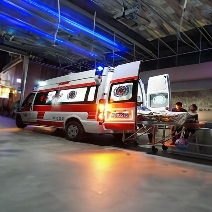 青海大学附属医院租赁私家救护车到青海海北哪里有长短途救护车出租